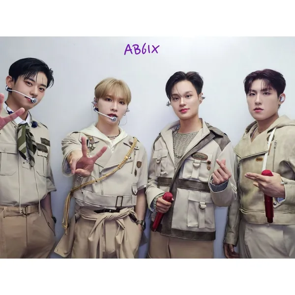 Idol_Top_Banner