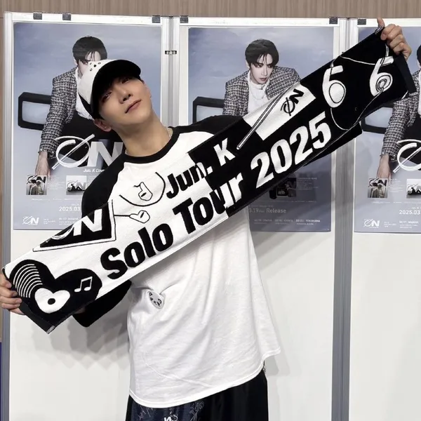 Idol_Top_Banner
