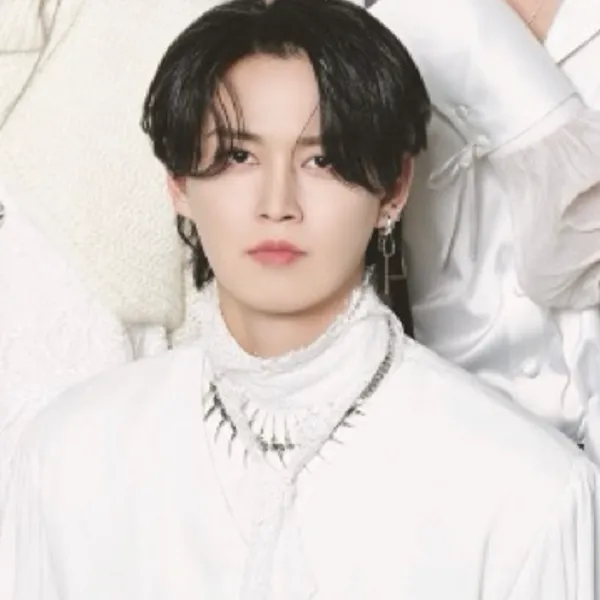 Idol_Top_Banner