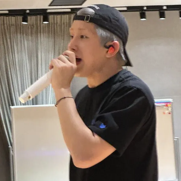 Idol_Top_Banner