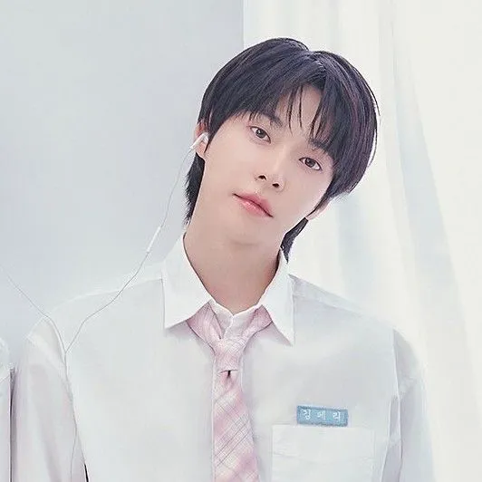 Idol_Top_Banner