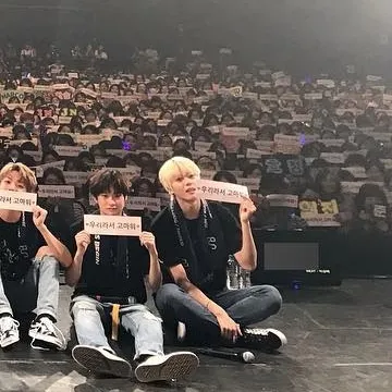 Idol_Top_Banner