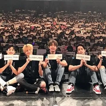 Idol_Top_Banner