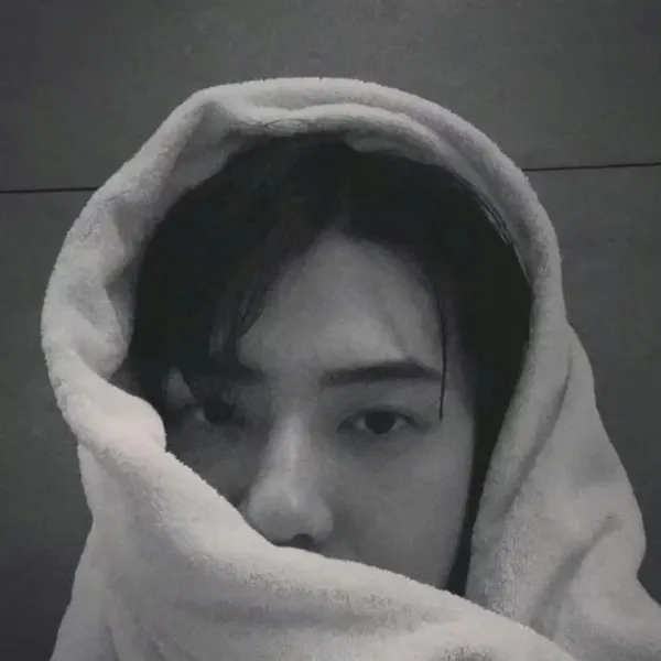 오늘 가장 사랑받은 세훈 (EXO)의 모습