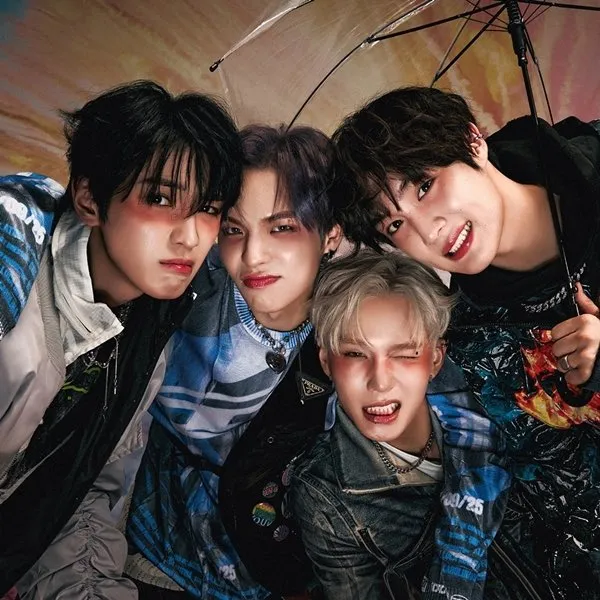 Top Photo Full of CIX Love