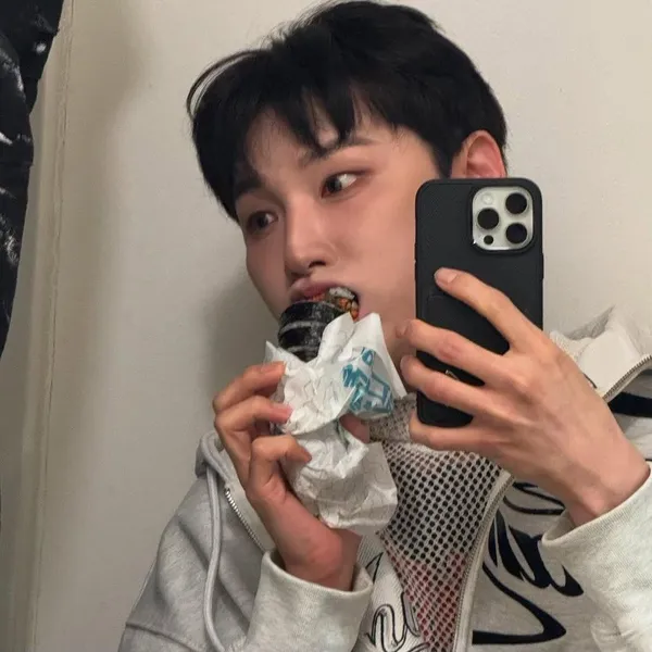 Idol_Top_Banner