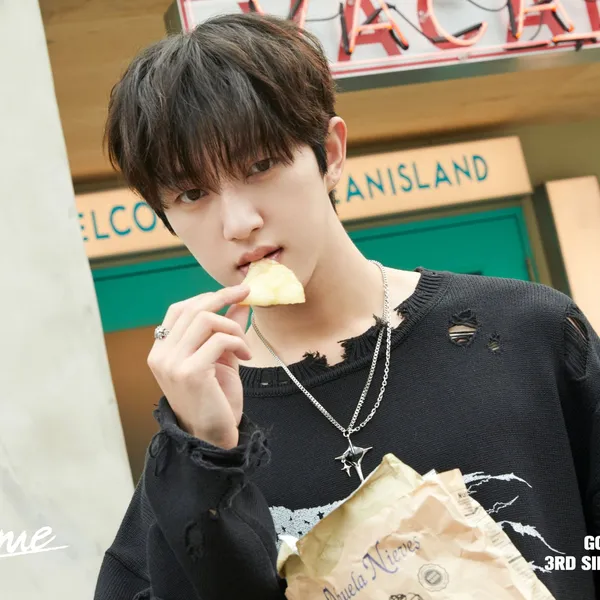 Top Photo Full of Bong Jaehyun (Golden Child) Love