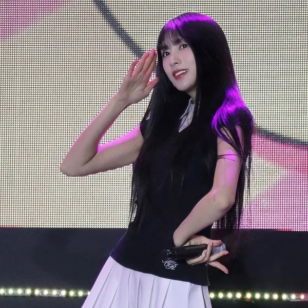 Idol_Top_Banner