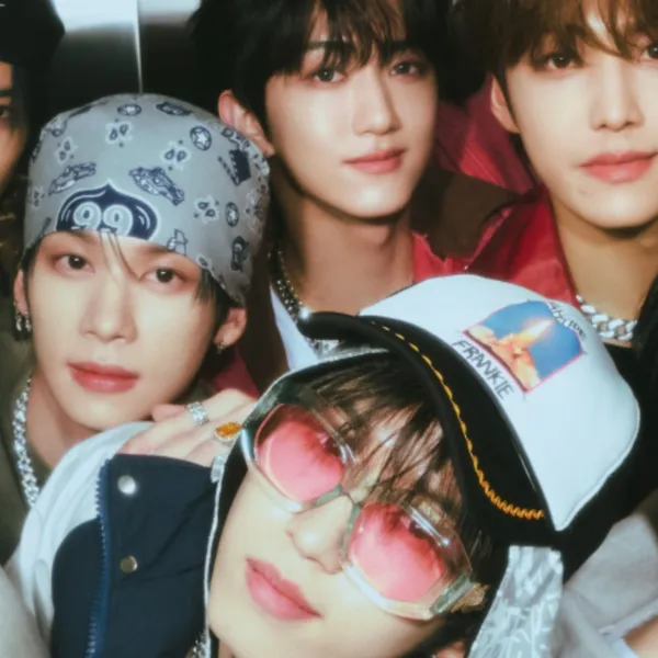 Idol_Top_Banner