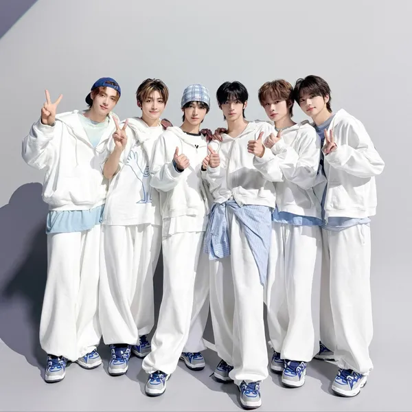 Idol_Top_Banner