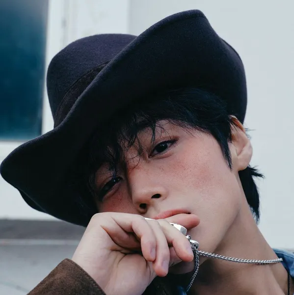 Idol_Top_Banner