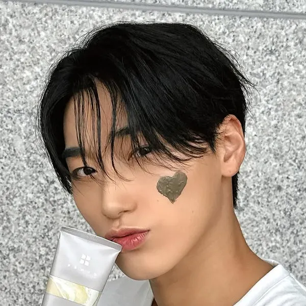 Idol_Top_Banner