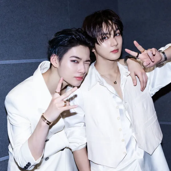 Idol_Top_Banner