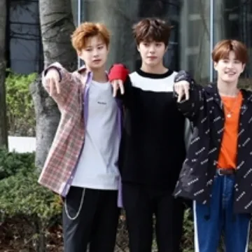 Top Photo Full of UNB Love