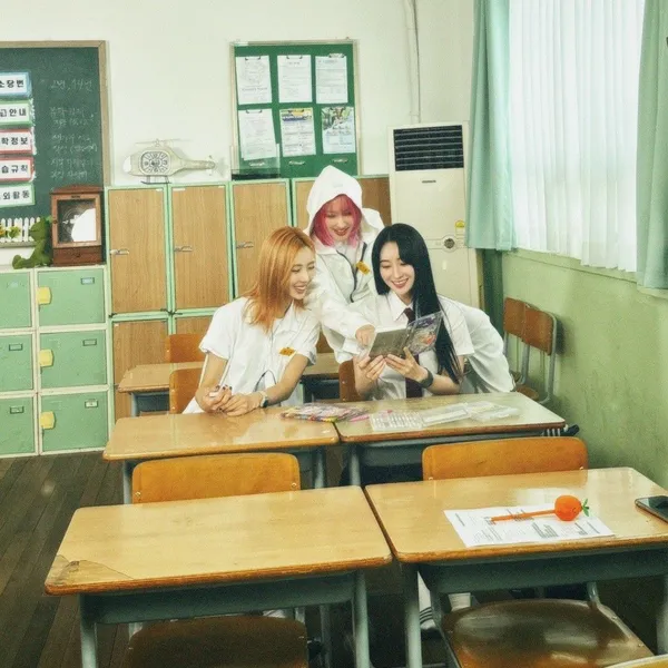 Top Photo Full of SU A (DREAMCATCHER) Love