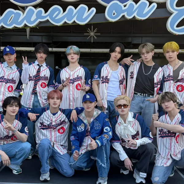 Idol_Top_Banner