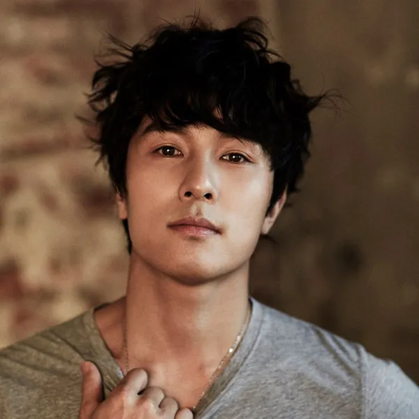 Idol_Top_Banner
