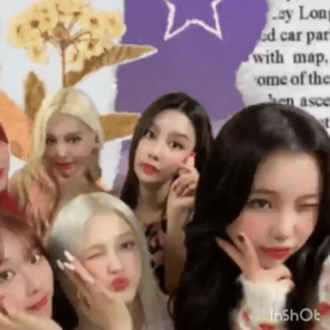 Momen Terbaik MOMOLAND Pilihan Penggemar