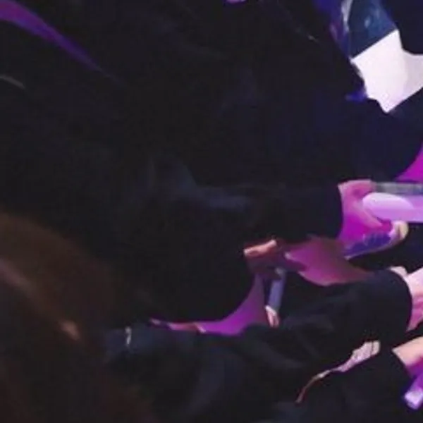 Idol_Top_Banner