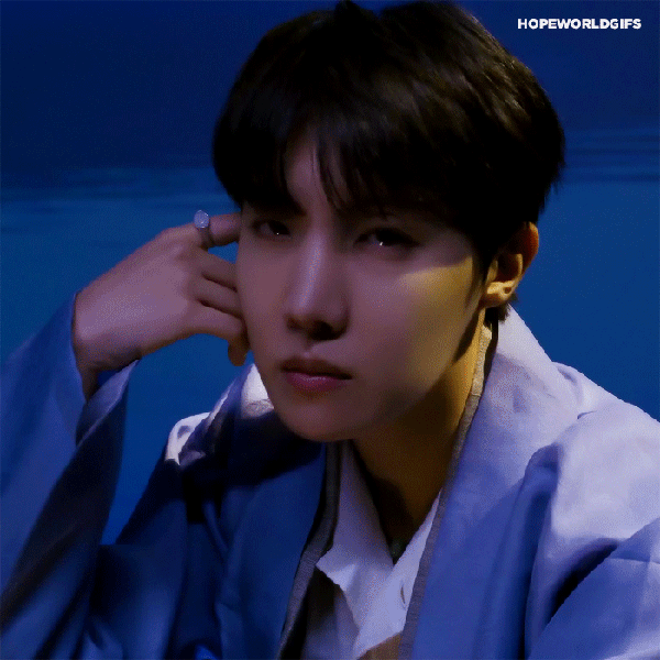 充滿粉絲愛意的J-hope (防彈少年團)人氣照片
