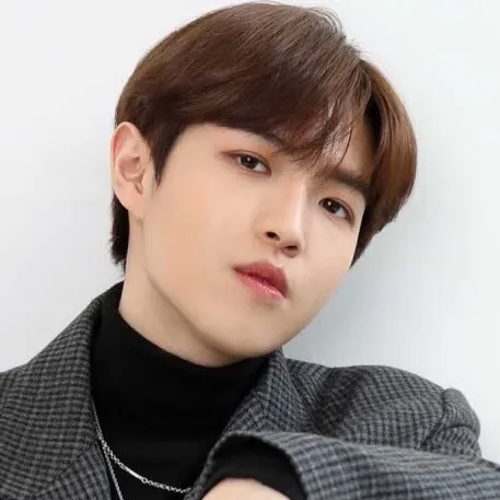 Today's Most Loved Kim Jaehwan
