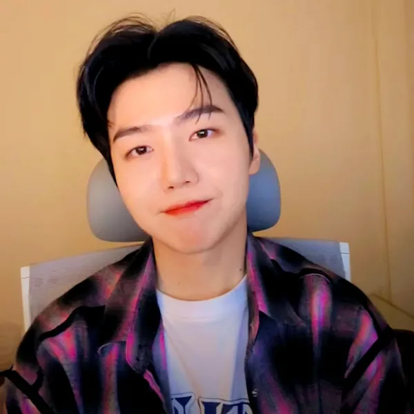 Today's Most Loved Jinho (PENTAGON)