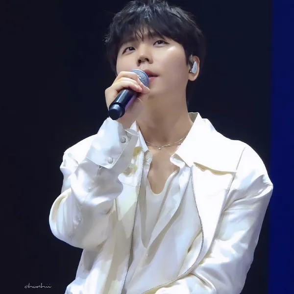 Today's Most Loved Jung Seunghwan