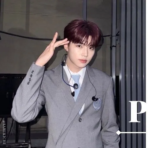 Fans' Pick: Best Moment of Park Gunwook (ZEROBASEONE)