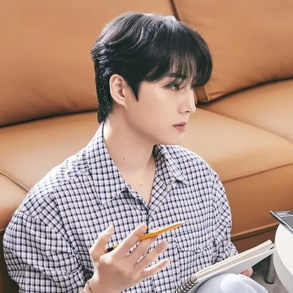 Top Photo Full of Young K (DAY6) Love