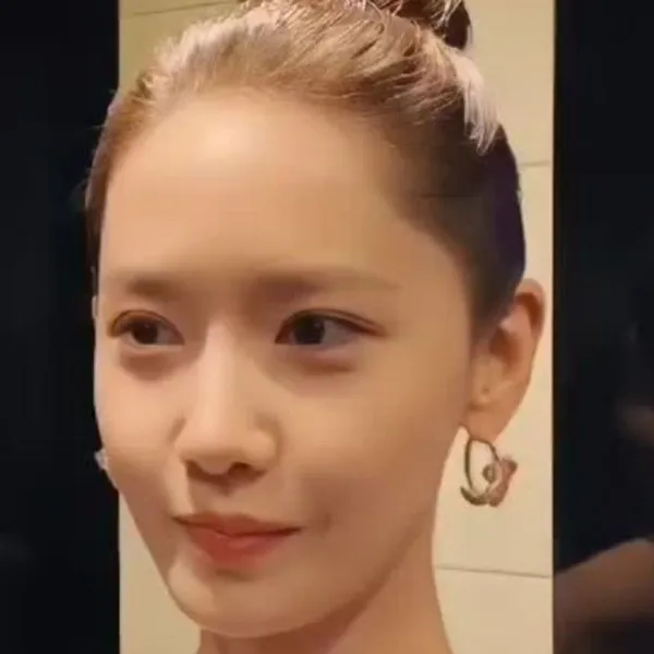 Top Photo Full of Yoona (Girls' Generation) Love