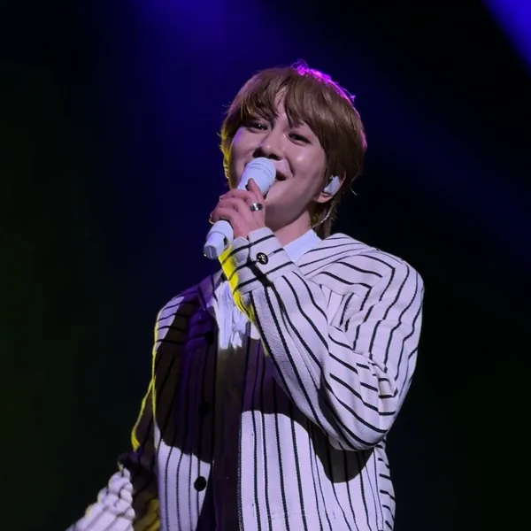 充滿粉絲愛意的溫流 (SHINee)人氣照片