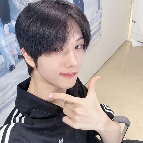오늘 가장 사랑받은 지성 (NCT DREAM)의 모습