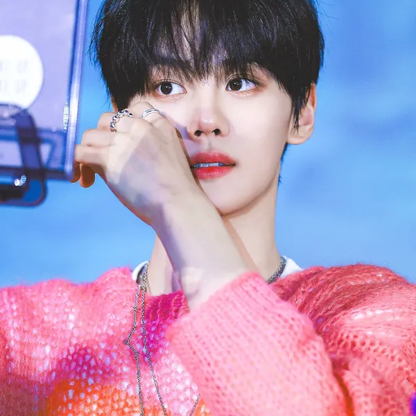 김규빈 (제로베이스원) 팬심 가득한 인기 사진