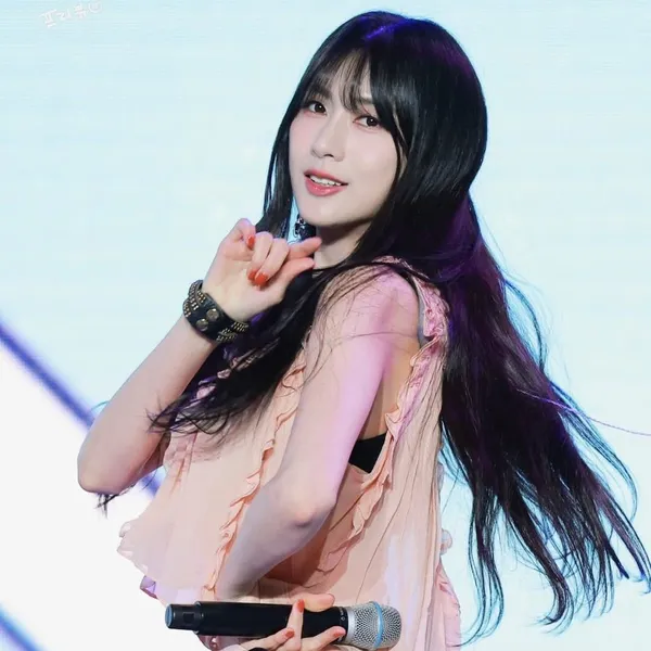 Top Photo Full of Oh Hayoung (Apink) Love