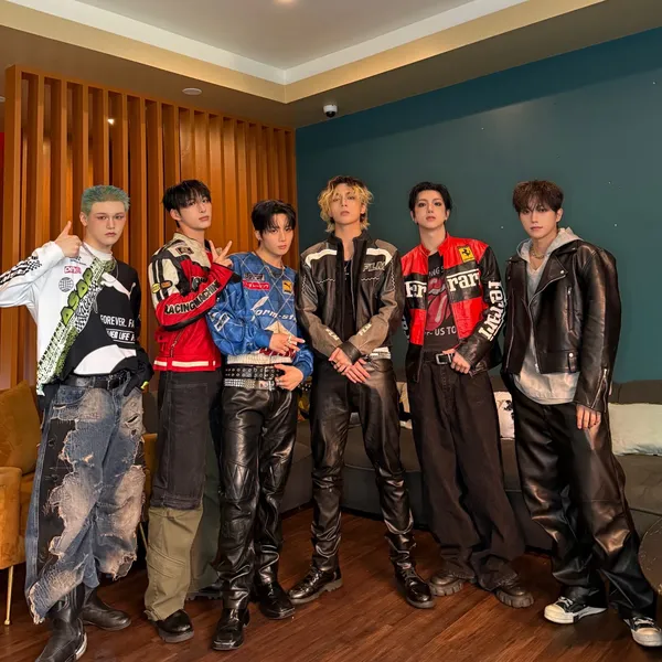 Top Photo Full of JUST B Love