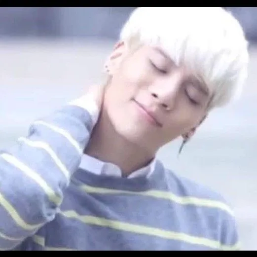 Today's Most Loved Jonghyun (SHINee)