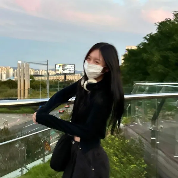 粉絲票選的Yunseo (BADVILLAIN)最佳瞬間