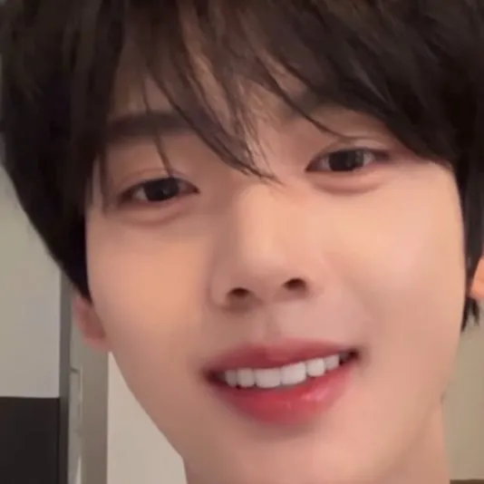 Today's Most Loved Han Yujin (ZEROBASEONE)