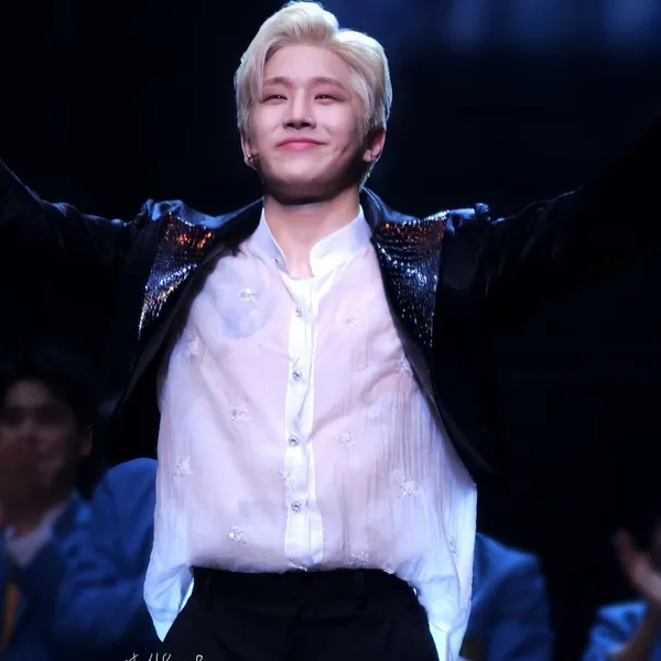 Fans' Pick: Best Moment of Jinjin (ASTRO)