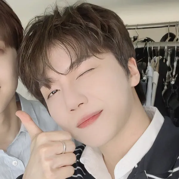 Top Photo Full of Jinho (PENTAGON) Love