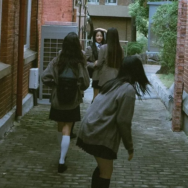 粉丝票选的NewJeans最佳瞬间