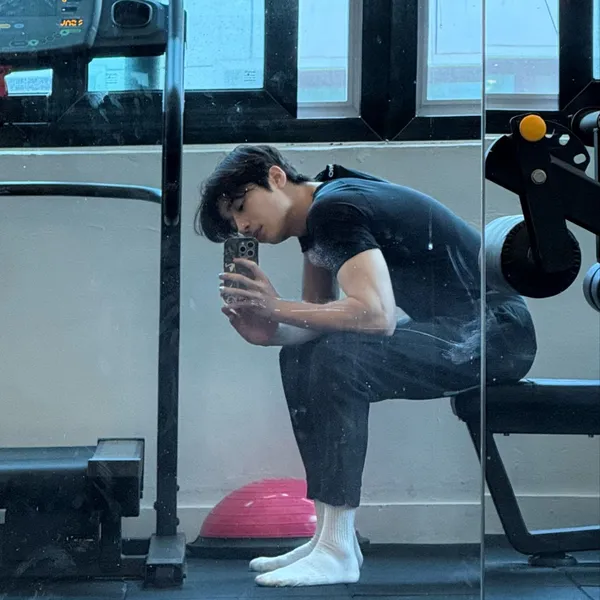 Momen Terbaik Han Seungwoo Pilihan Penggemar