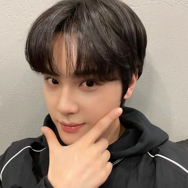 Fans' Pick: Best Moment of Ju Haknyeon (THE BOYZ)
