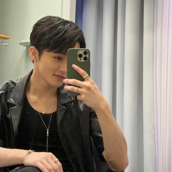 Fans' Pick: Best Moment of Mark (NCT 127, NCT DREAM)