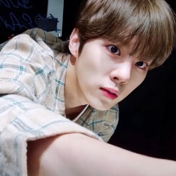 Today's Most Loved Kim Wooseok