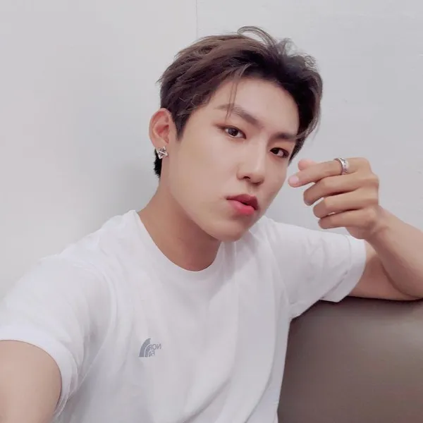 Today's Most Loved Park Woojin (AB6IX)