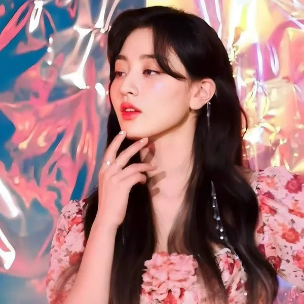 Fans' Pick: Best Moment of TWICE