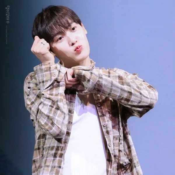 Top Photo Full of Sanha (ASTRO) Love
