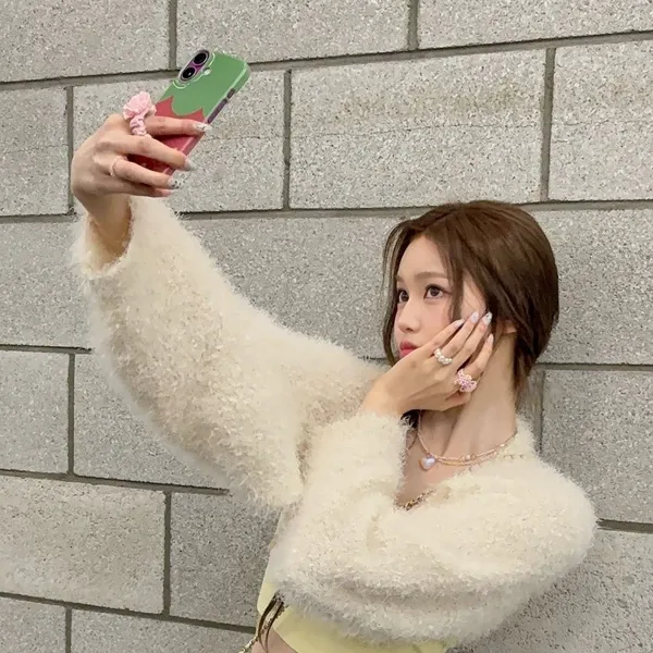 Top Photo Full of Jeong Saebi (izna) Love
