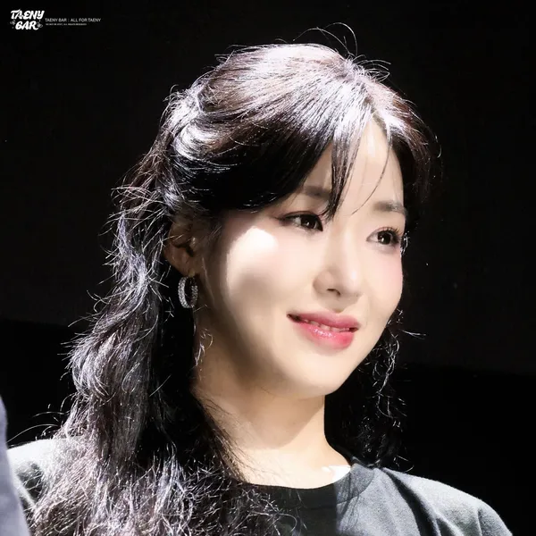 오늘 가장 사랑받은 티파니 영 (소녀시대)의 모습